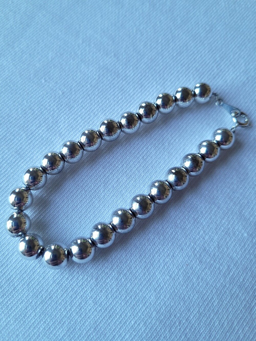 8" Silver-plated Bead Costume Jewelry Bracelet